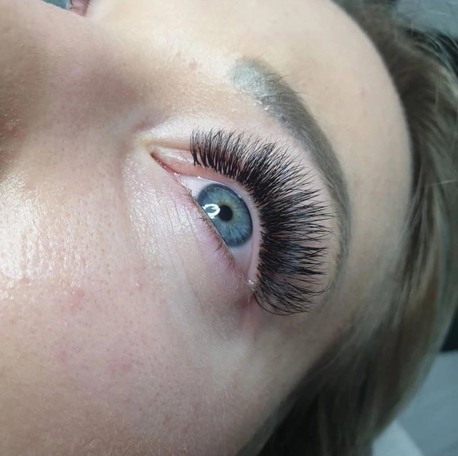 Alexandra Fot – Wimperstudio – Wimpernlifting